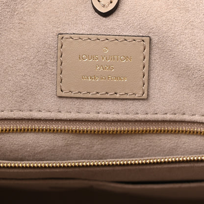 Louis Vuitton Empreinte Monogram Giant Onthego MM Tourterelle Creme 6 of 10