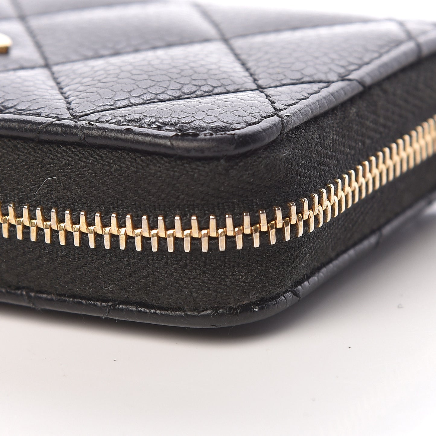 Caviar Quilted Zip Coin Purse Black