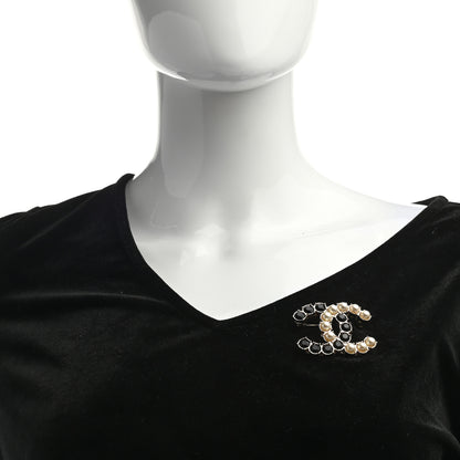 Chanel Crystal Pearl CC Dazzling Domino Brooch Gold Black 2 of 4