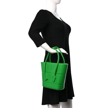 Bottega Veneta Rubber Maxi Intrecciato Mini Arco Grass 2 of 8