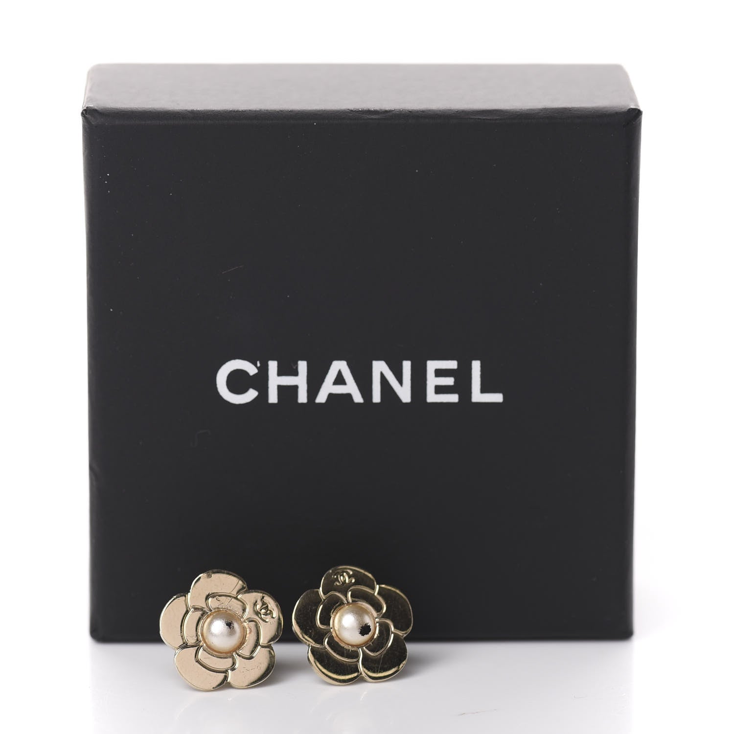 Chanel Pearl CC Camellia Earrings Gold 5 of 5