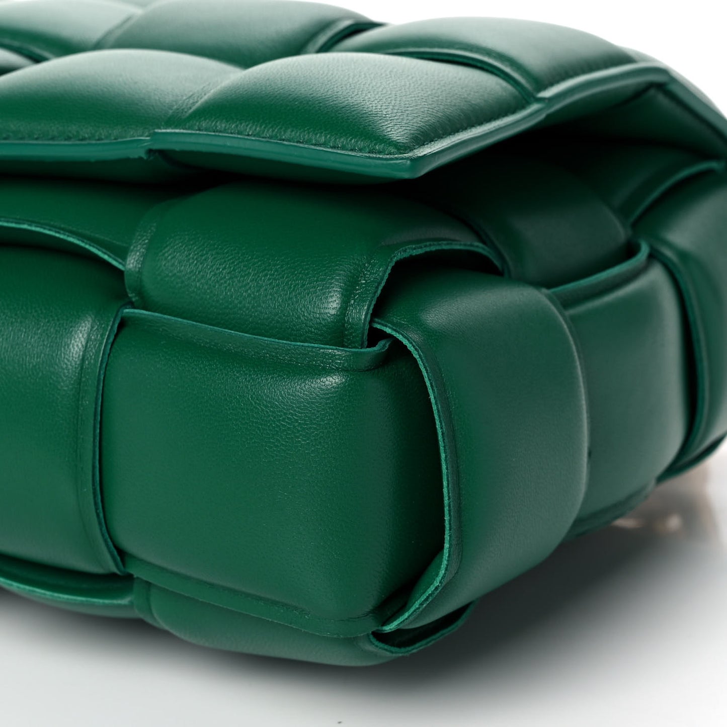 Lambskin Maxi Intreccio Padded Chain Cassette Crossbody Bag Racing Green