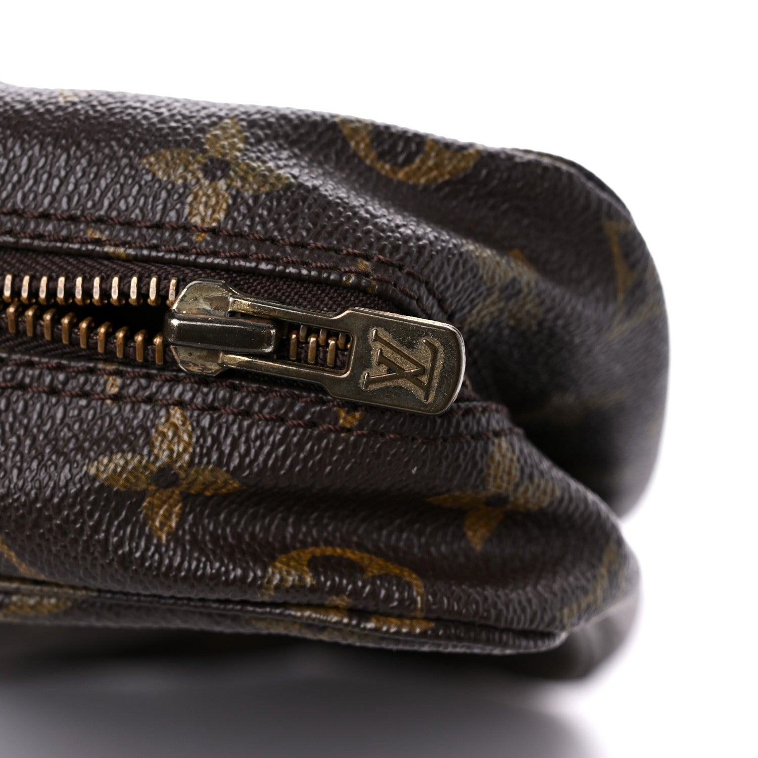 Louis Vuitton Monogram Trousse Toilette 28 14 of 14