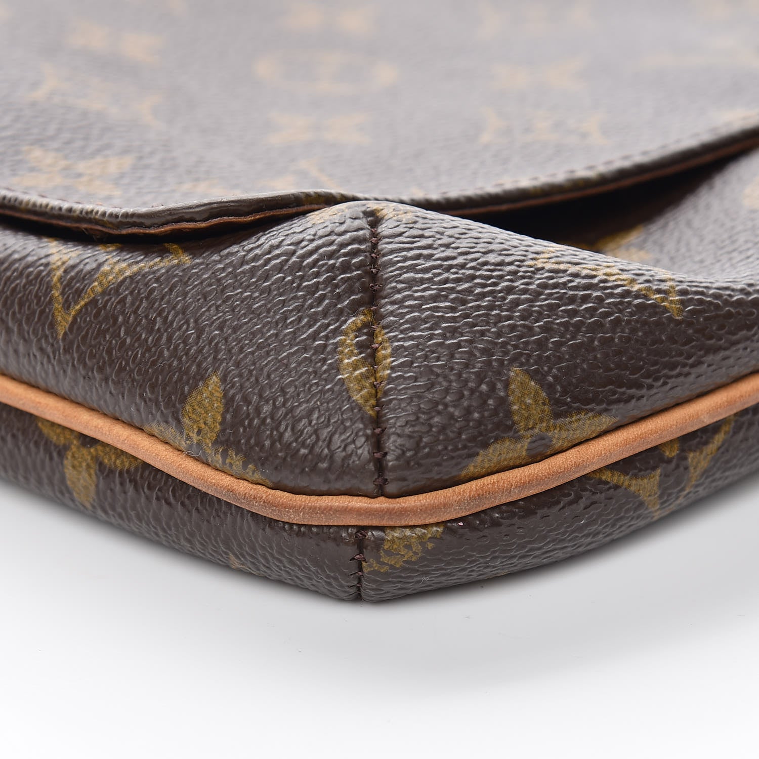 Louis Vuitton Monogram Musette Tango 10 of 14