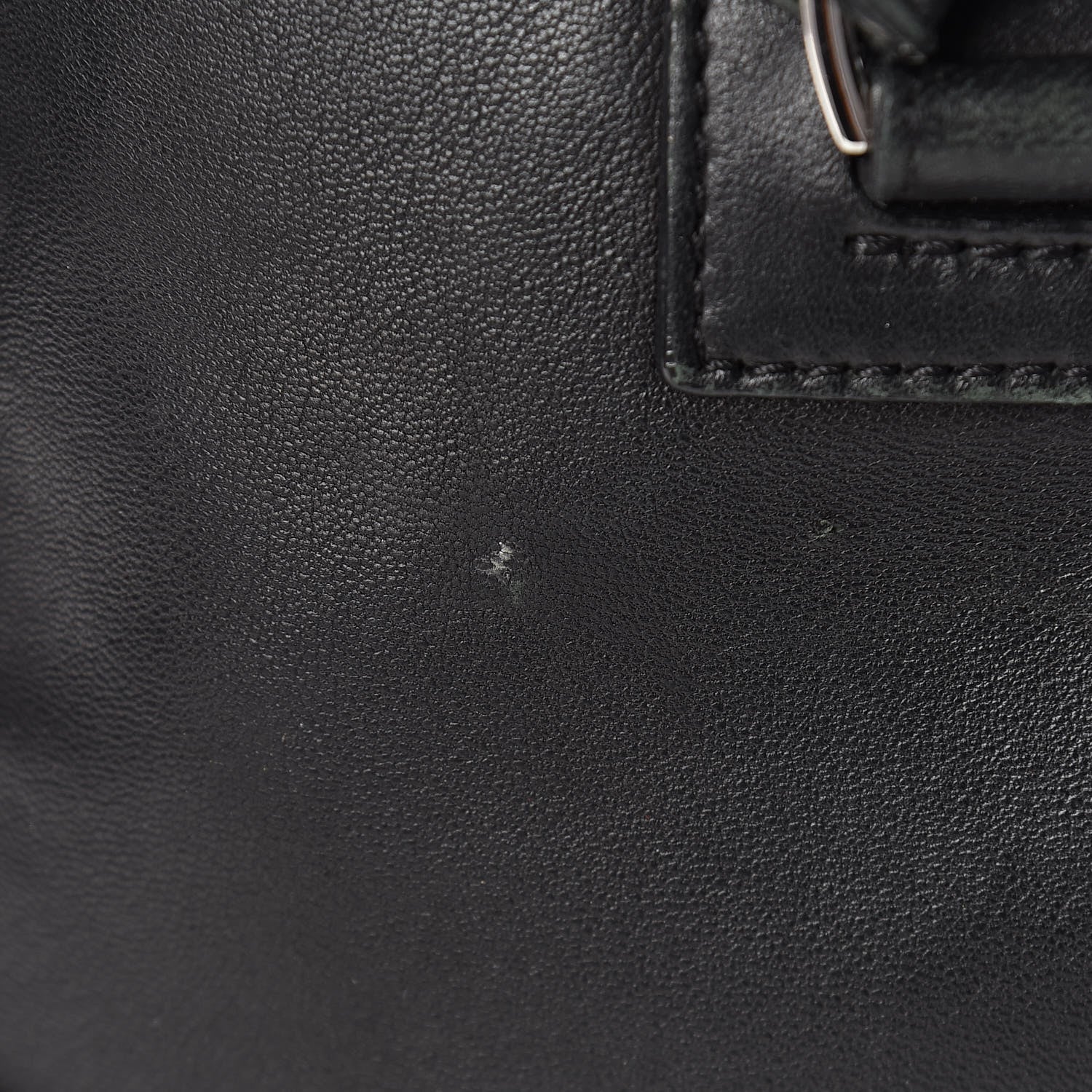 Givenchy Lambskin Quilted Medium Lucrezia Black 25 of 26