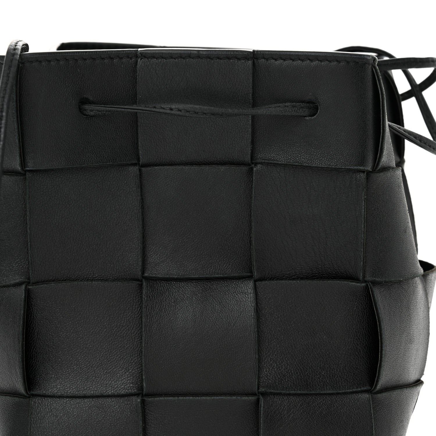 Bottega Veneta Nappa Maxi Intrecciato Cassette Bucket Bag Black 7 of 10
