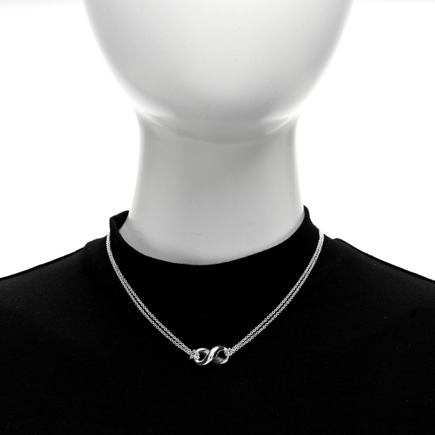 Sterling Silver Figure 8 Pendant Necklace