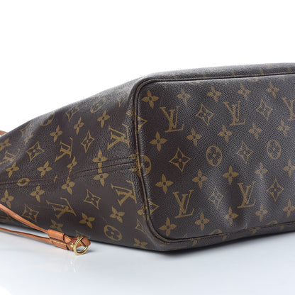 Louis Vuitton Monogram Neverfull MM 14 of 20