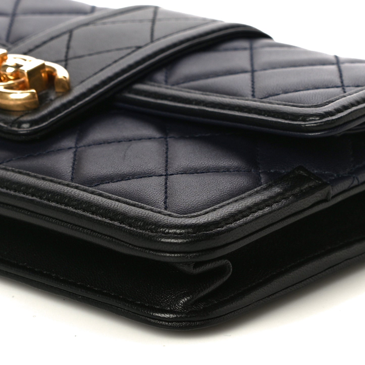 Lambskin Quilted Elegant CC Wallet On Chain WOC Navy Black