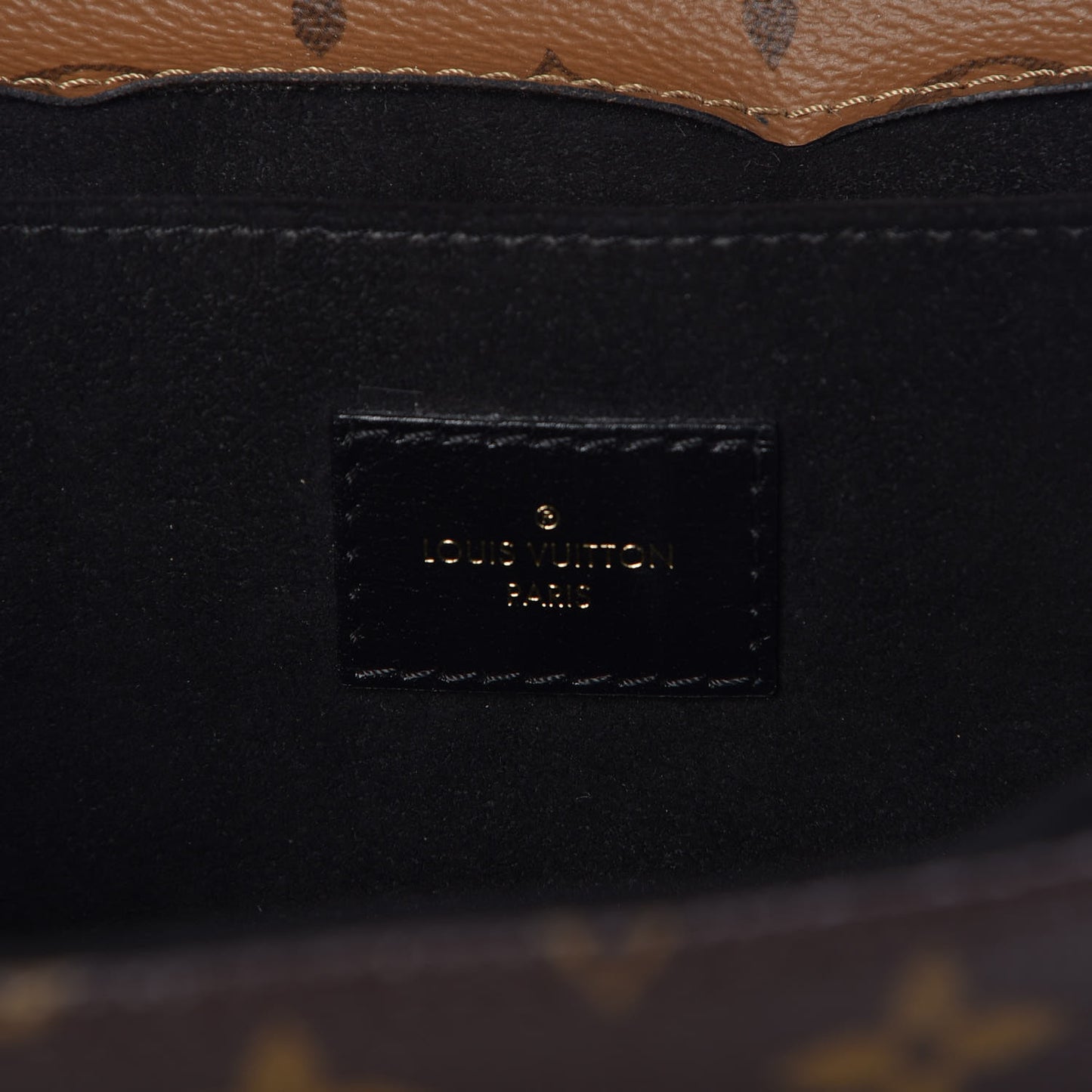 Reverse Monogram Pochette Metis