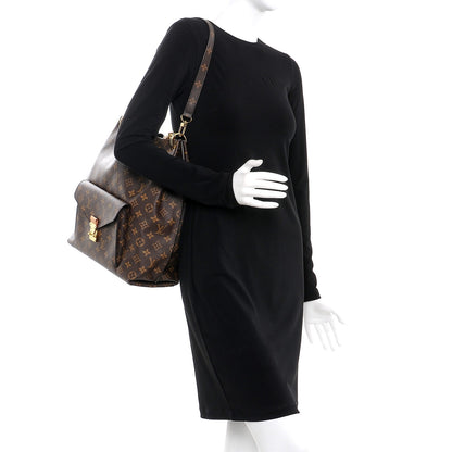 Louis Vuitton Monogram Metis 2 of 7