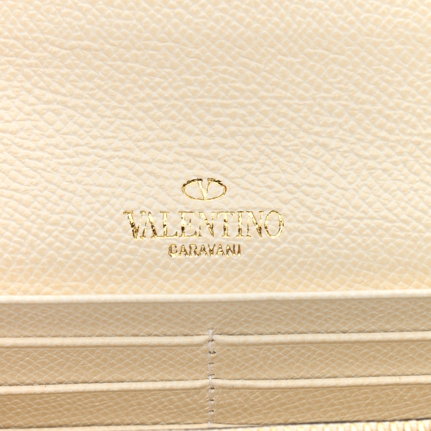 Valentino Garavani Calfskin Rockstud Flip Lock Wallet White 6 of 9