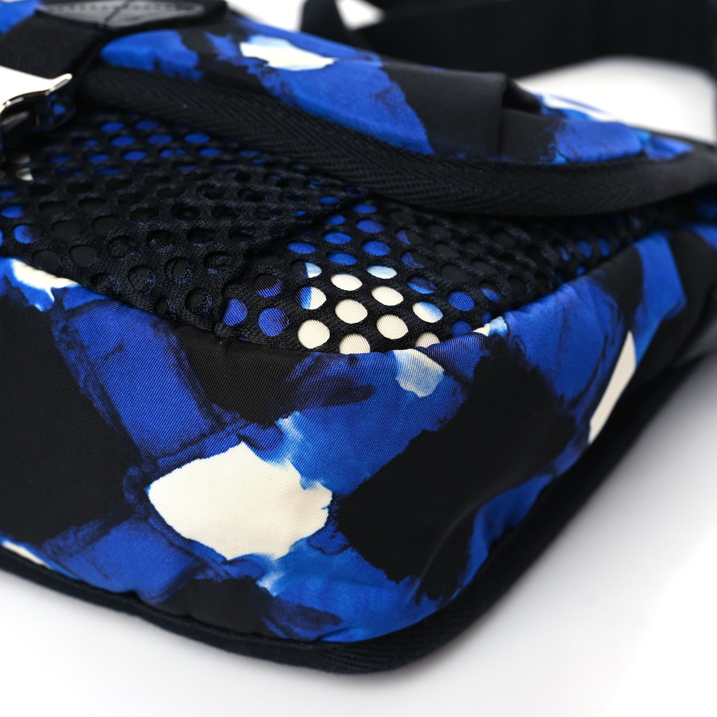 Nylon Mesh Airline Messenger Multicolor