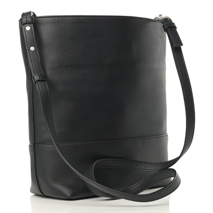 Bottega Veneta Smooth Matte Calfskin Bucket Bag Black 3 of 10