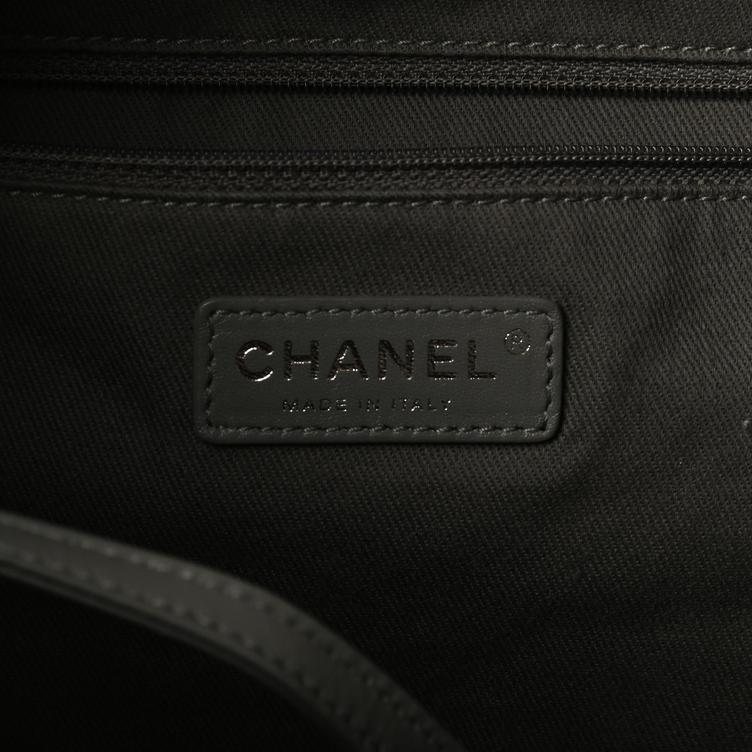 Chanel Iridescent Calfskin Quilted Coco Daily Hobo Rose Clair 9 of 11