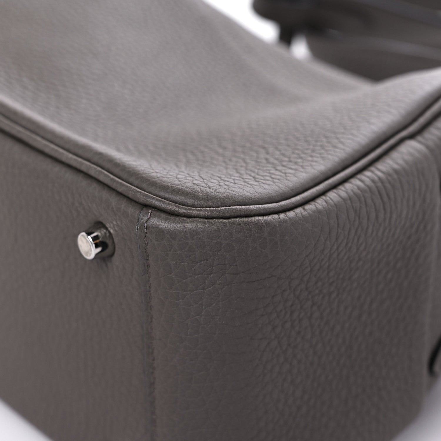 Hermes Taurillon Clemence Mini Lindy 20 Etain 10 of 16