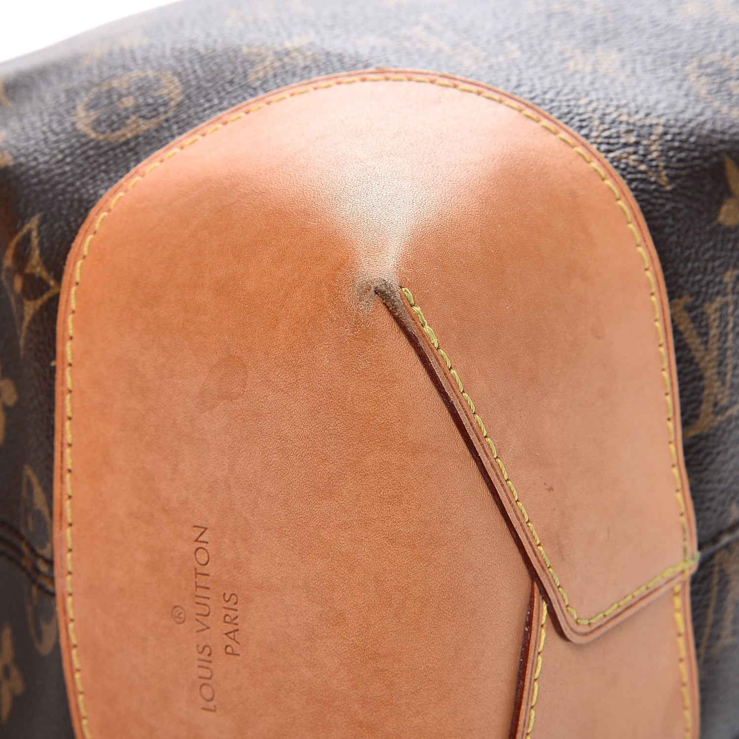 Louis Vuitton Monogram Berri MM 9 of 14