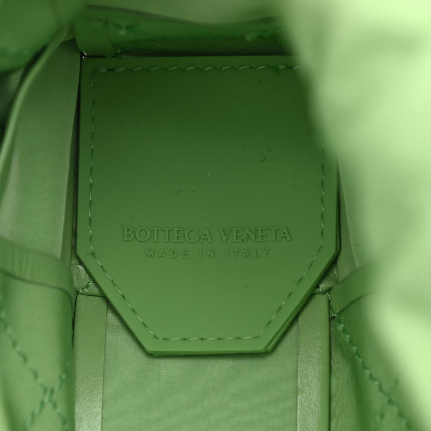 Calfskin Maxi Intreccio Cassette Crossbody Bag Pistachio