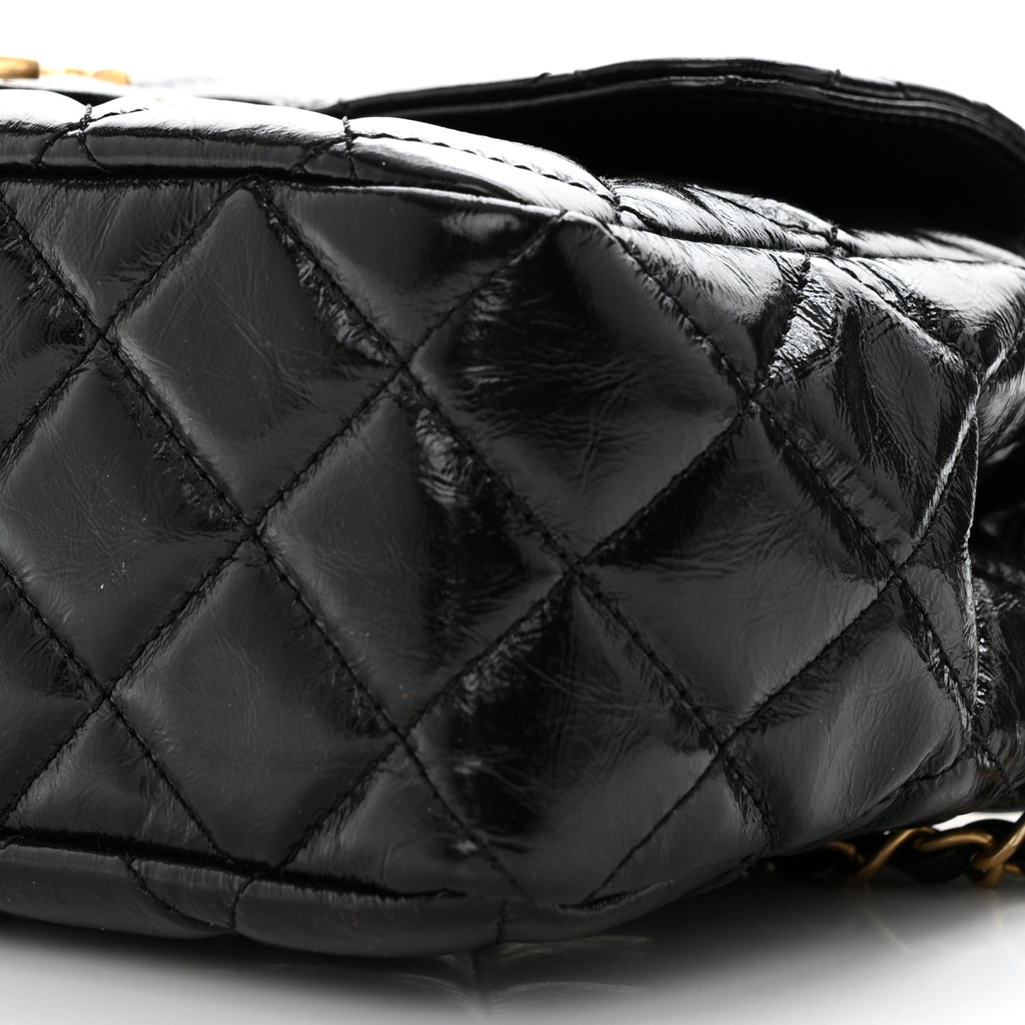 Shiny Crumpled Calfskin Quilted Wavy CC Hobo Black