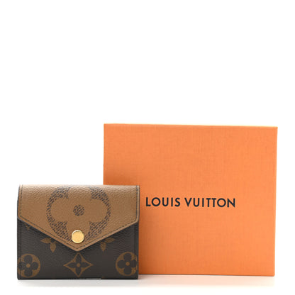 Louis Vuitton Reverse Monogram Giant Zoe Wallet 8 of 8