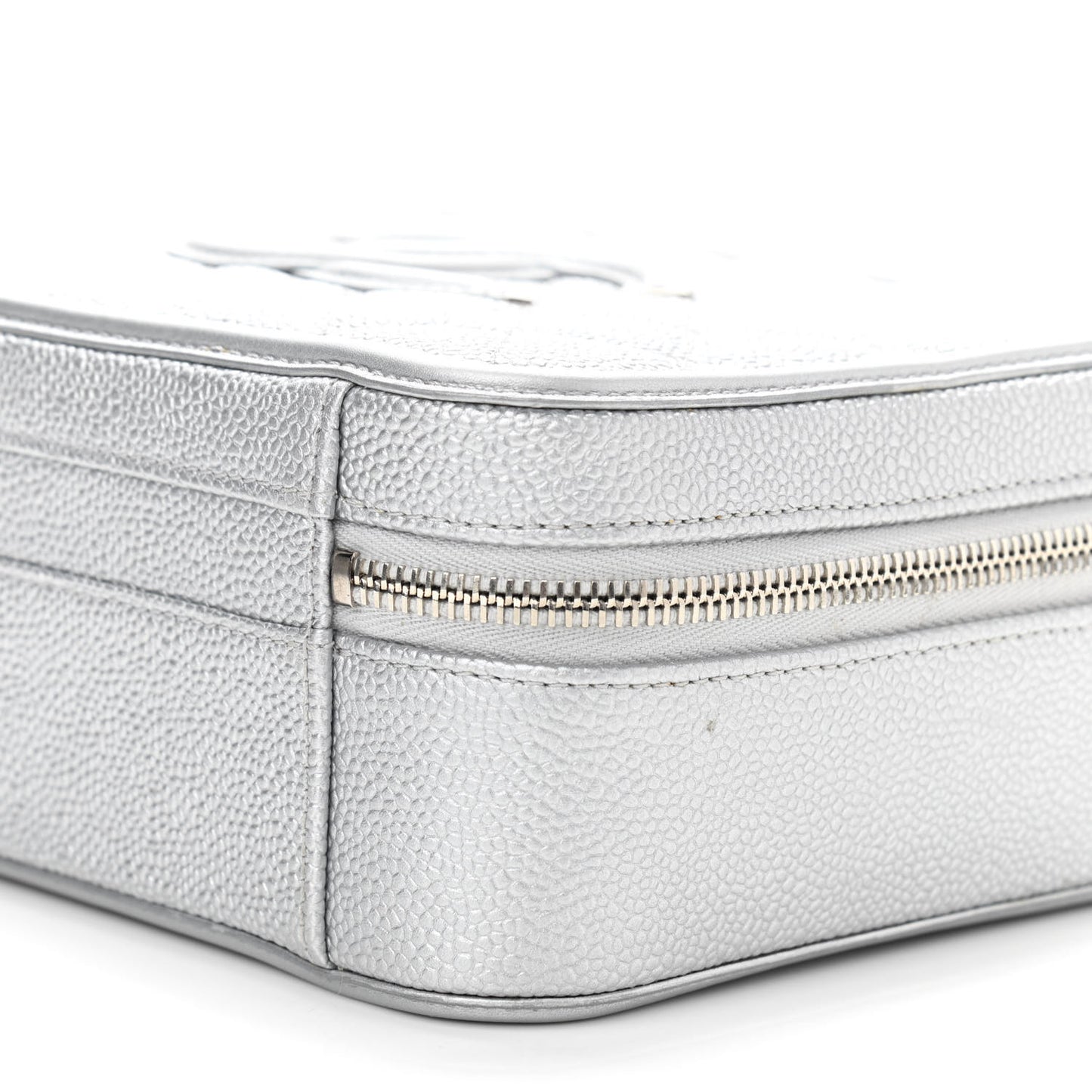 Metallic Caviar Quilted Medium CC Filigree Vanity Case Silver