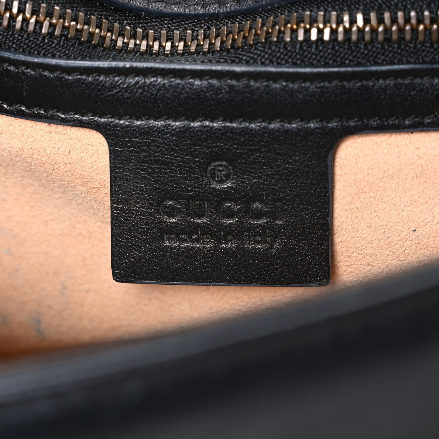 Calfskin Matelasse Small GG Marmont Shoulder Bag Black