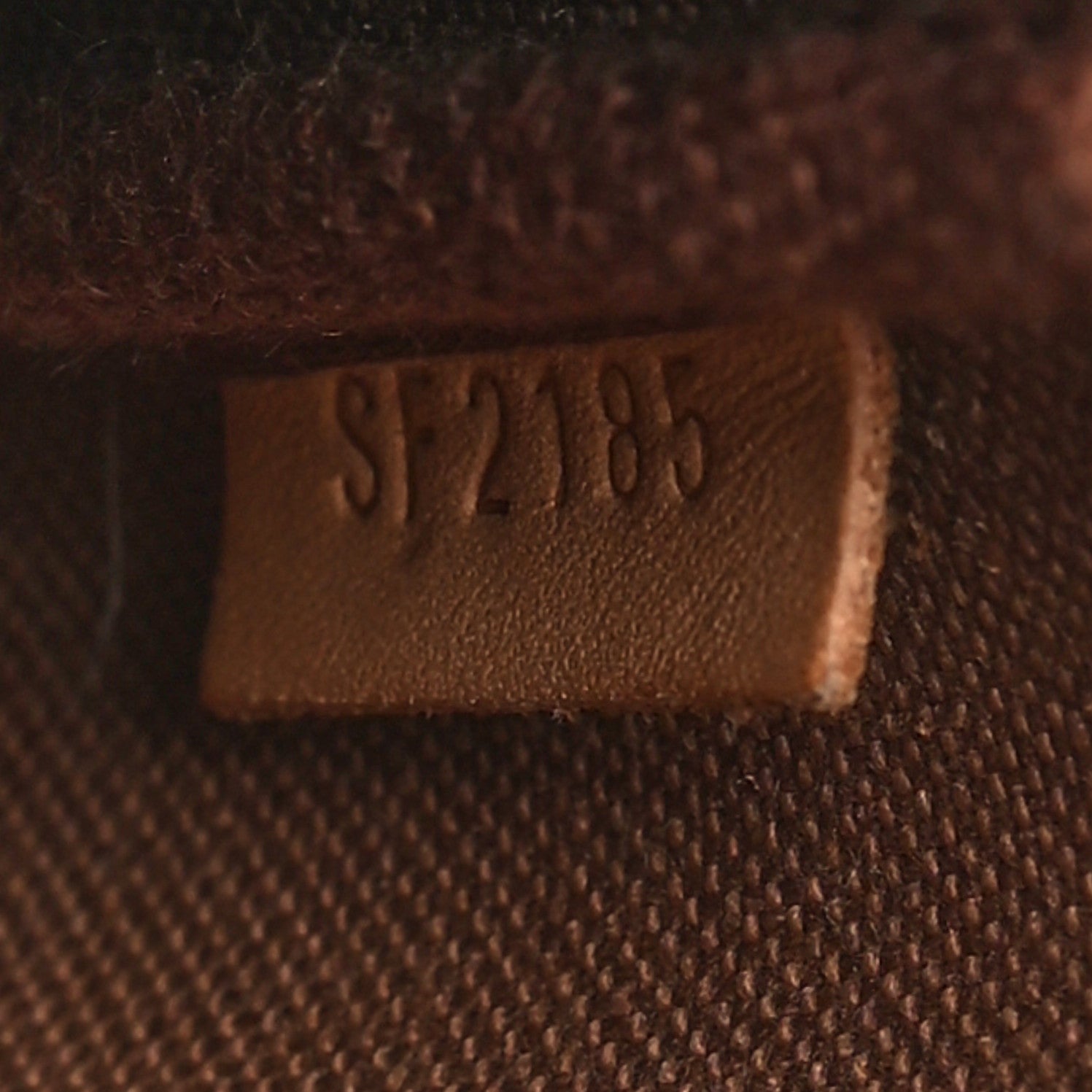 Louis Vuitton Monogram 2015 Christmas Animation Mini Pochette Accessories 7 of 10