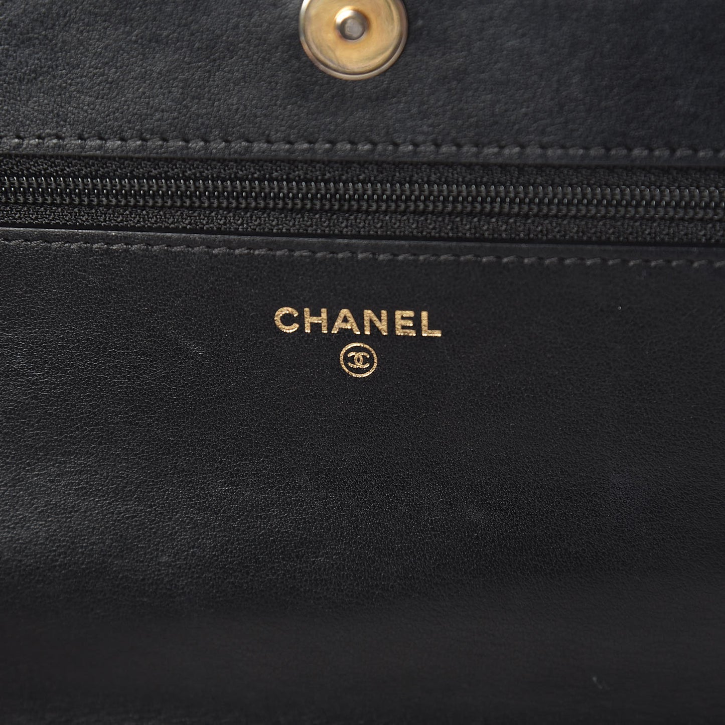 Caviar Quilted Boy Wallet On Chain WOC Black