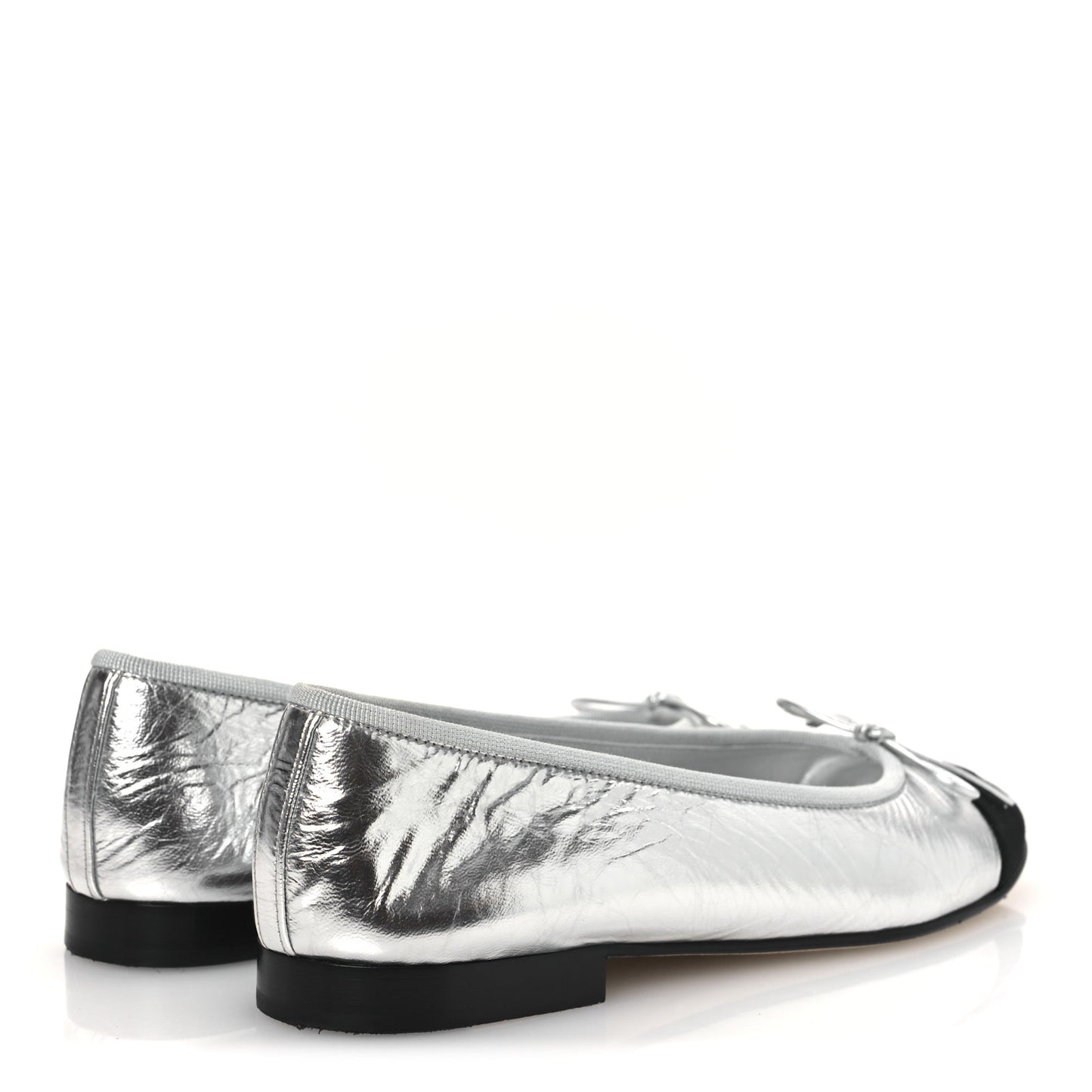 Laminated Crumpled Lambskin Grosgrain Cap Toe CC Ballerina Flats 36.5 Silver Black