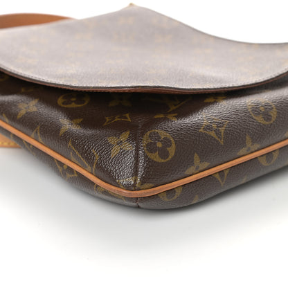 Louis Vuitton Monogram Musette Salsa 8 of 9