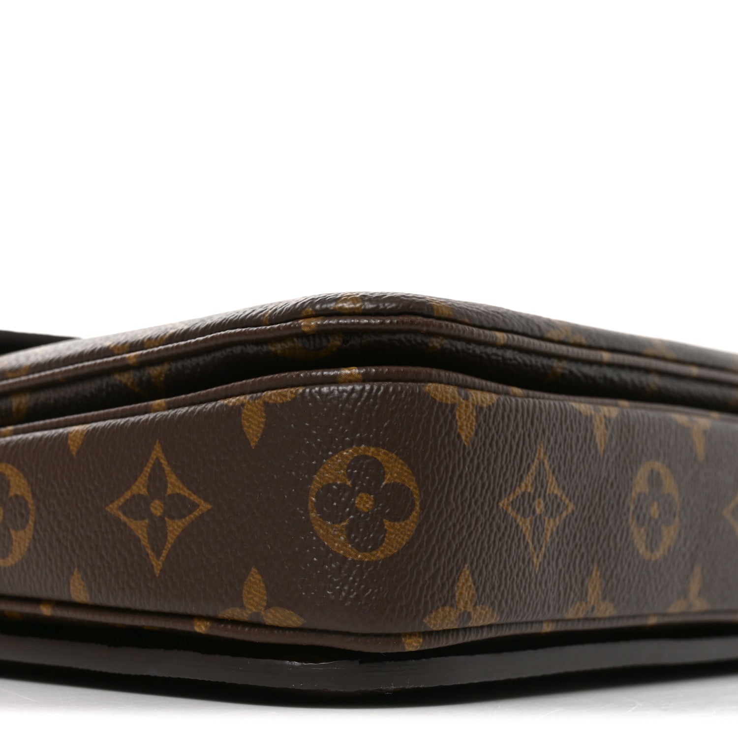 Louis Vuitton Monogram Pochette Metis 7 of 8