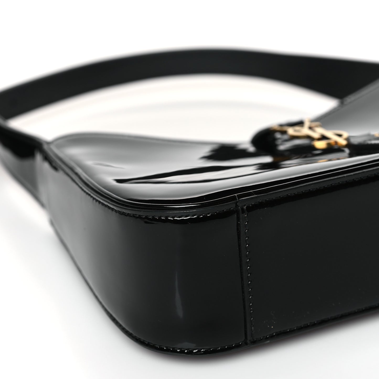 Patent Le 5 A 7 Hobo Black