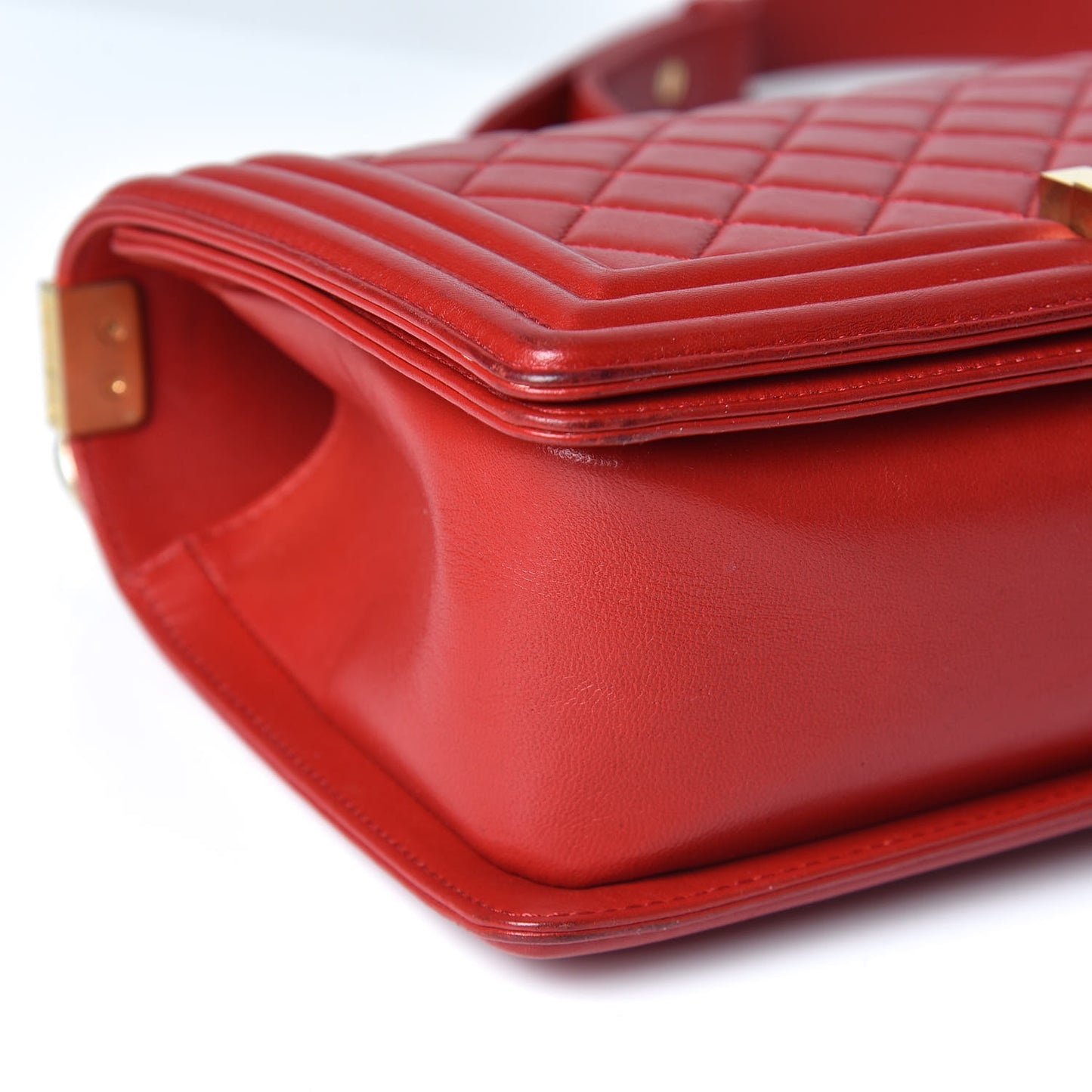 Lambskin Quilted Medium Boy Flap Red