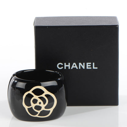 Chanel Resin CC Camellia Cuff Black 4 of 5