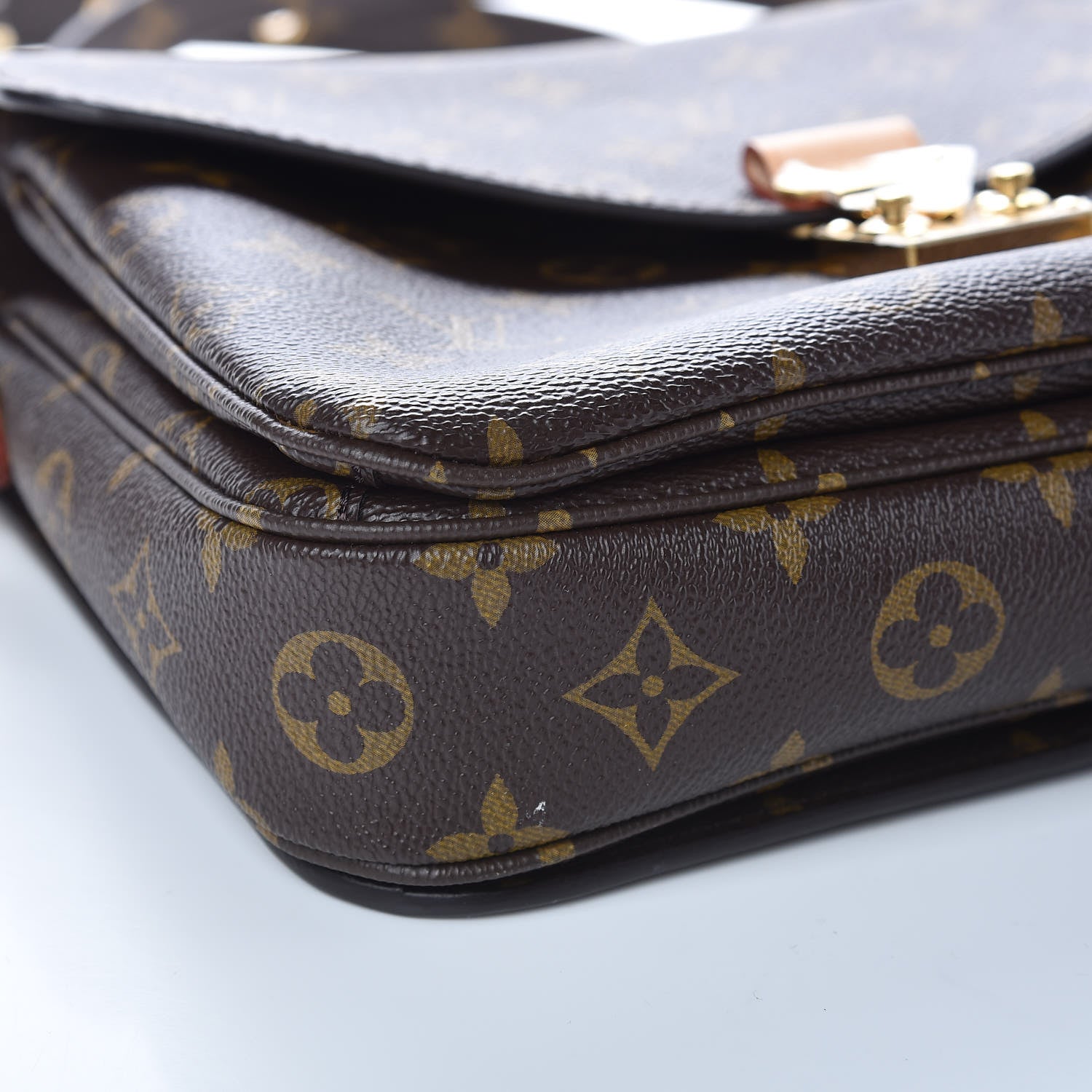 Louis Vuitton Monogram Pochette Metis 8 of 9