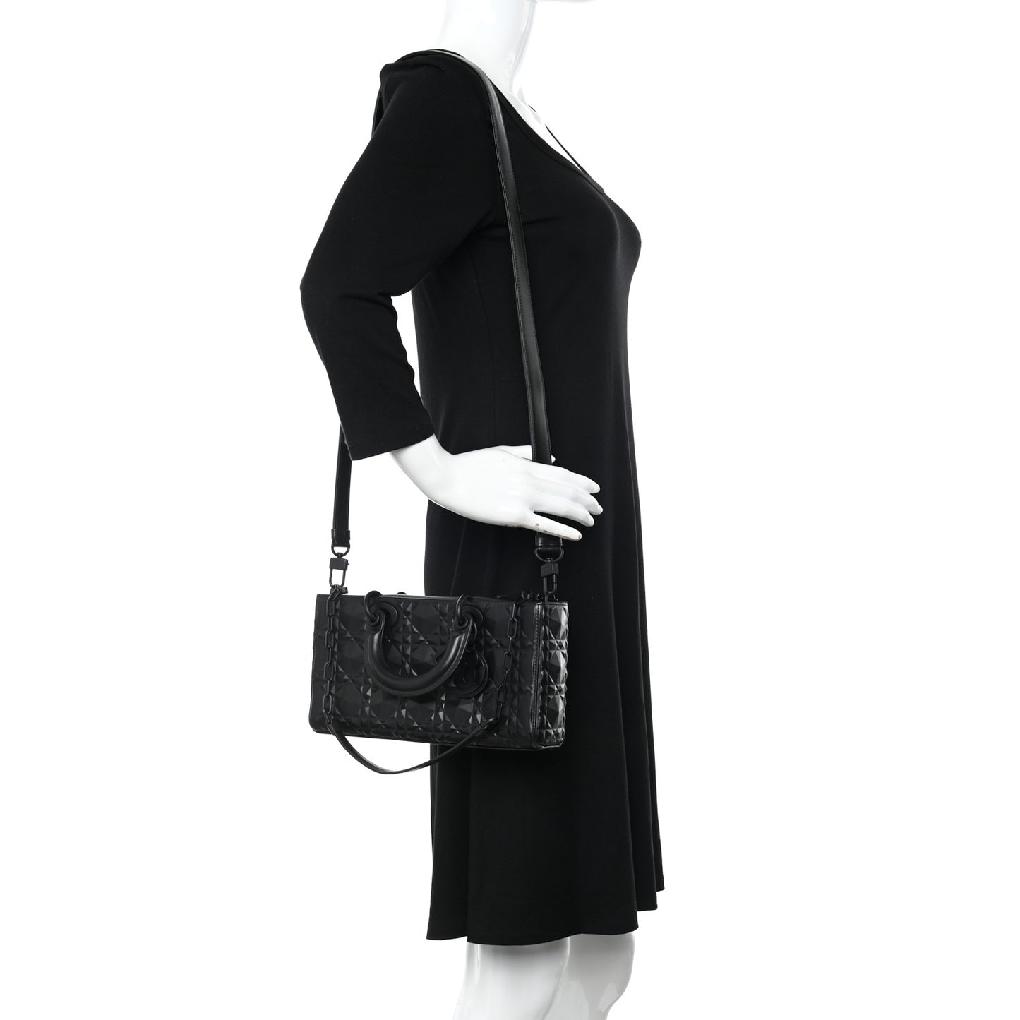 Calfskin Cannage Diamond Medium Lady D-Joy Black