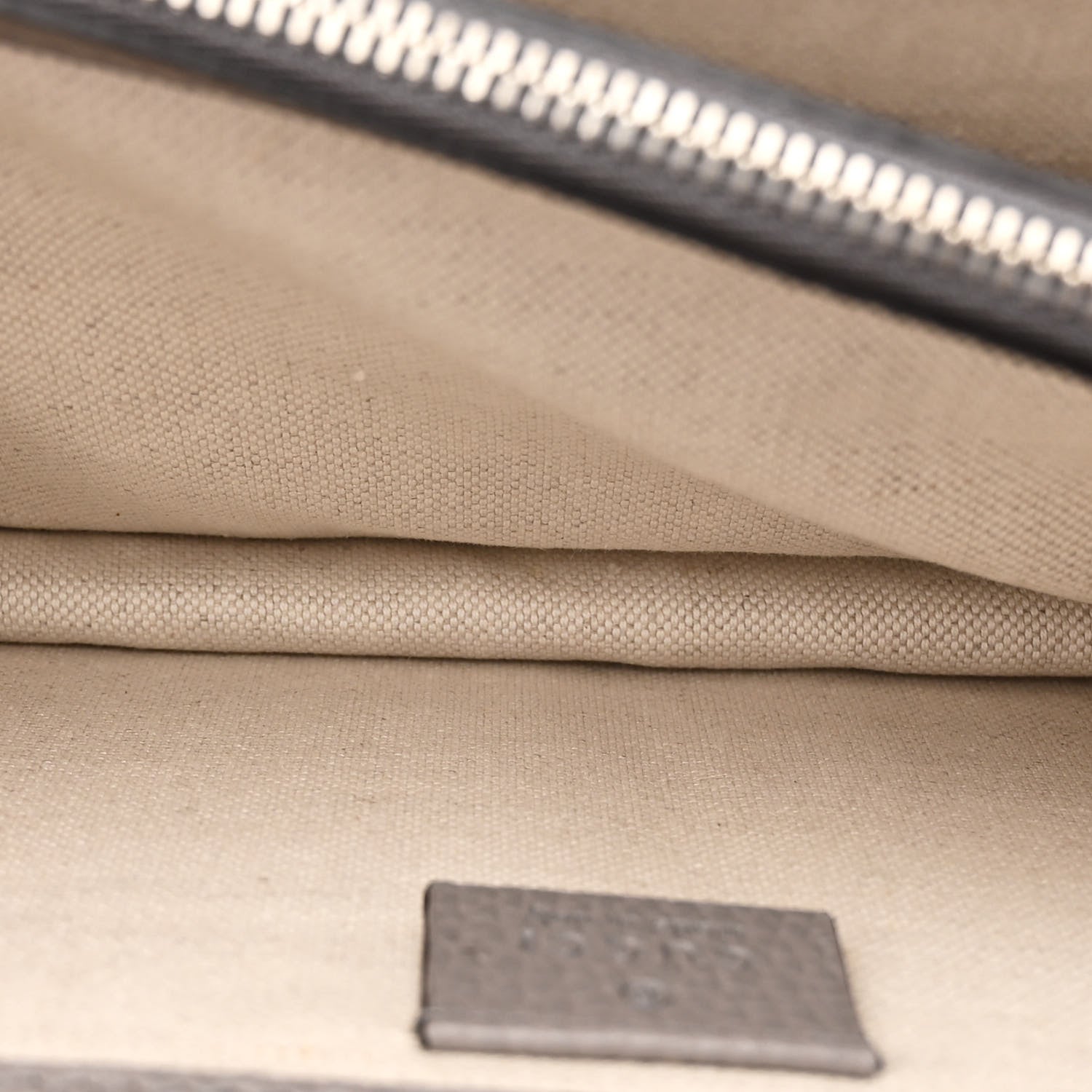 Gucci Pebbled Calfskin Small Dionysus Shoulder Bag Dusty Grey 6 of 11