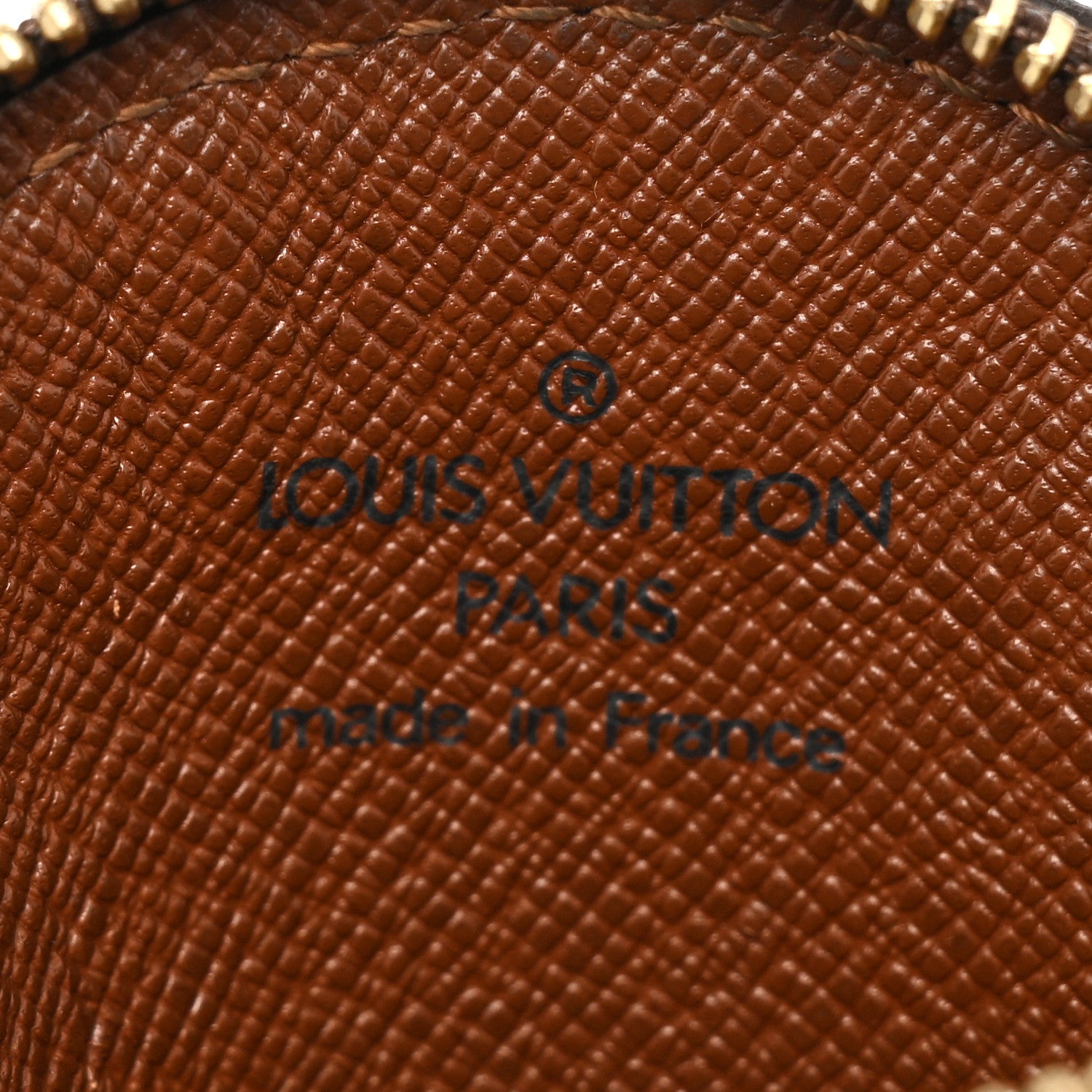 Louis Vuitton Monogram Round Coin Purse 6 of 8
