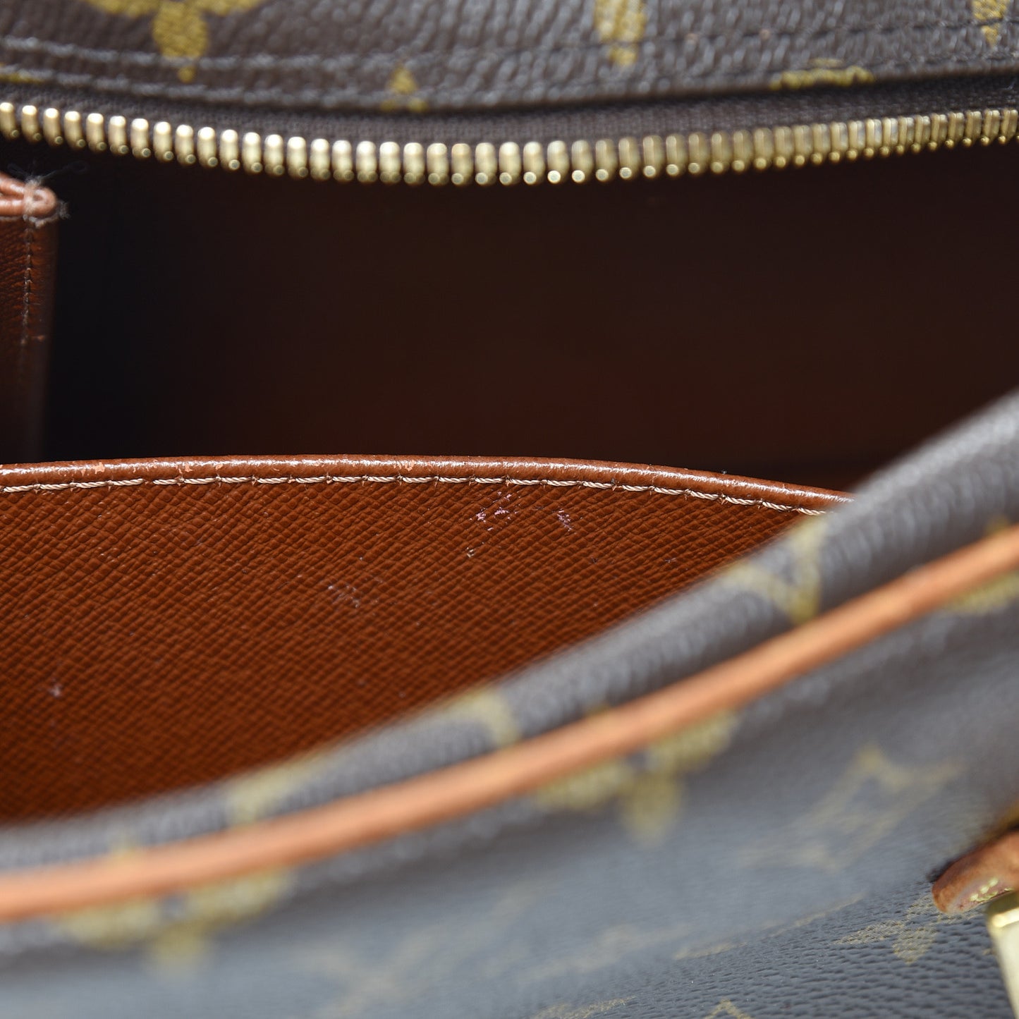 Monogram Cite MM