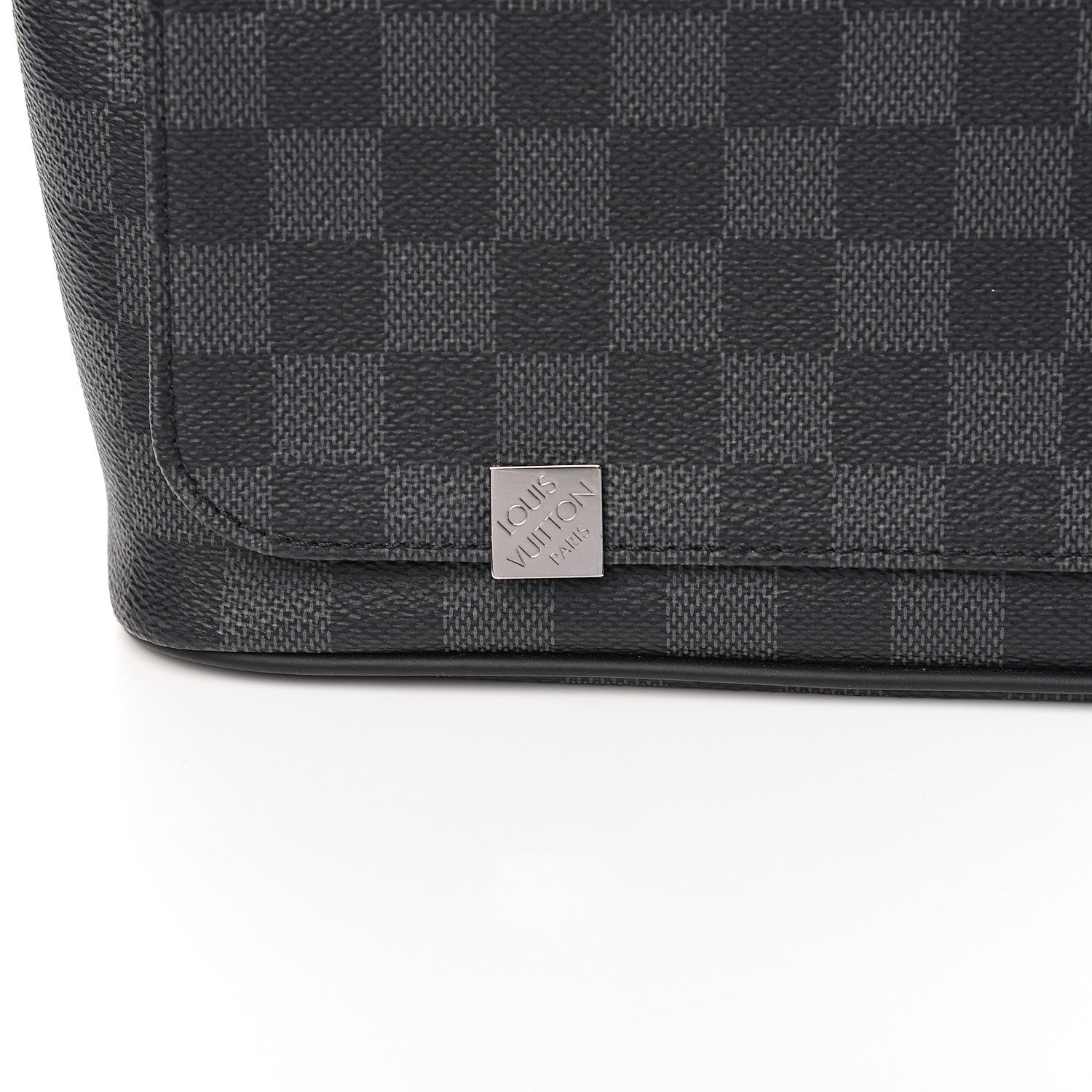 Louis Vuitton Damier Graphite District MM 8 of 9