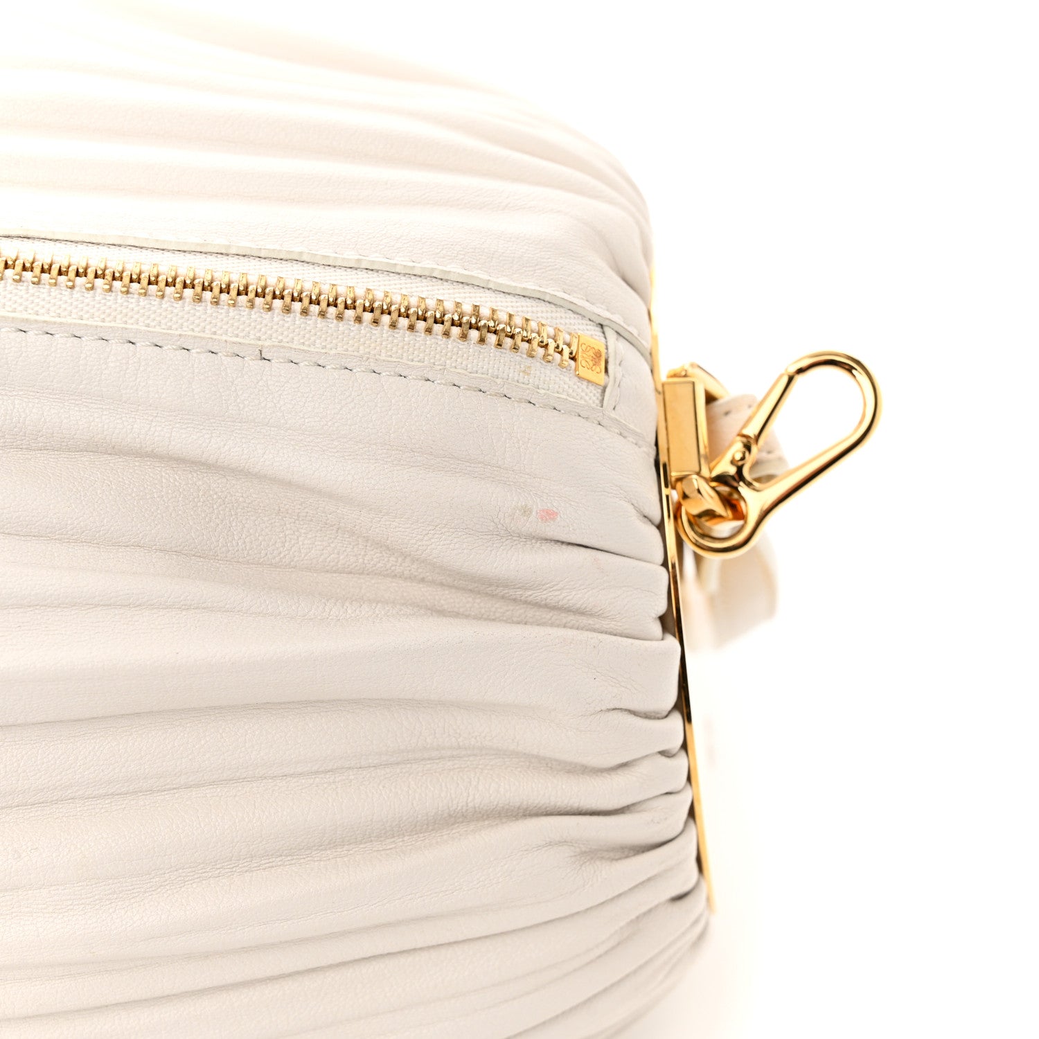 Loewe Lambskin Pleated Bracelet Pouch Shoulder Bag White 10 of 11