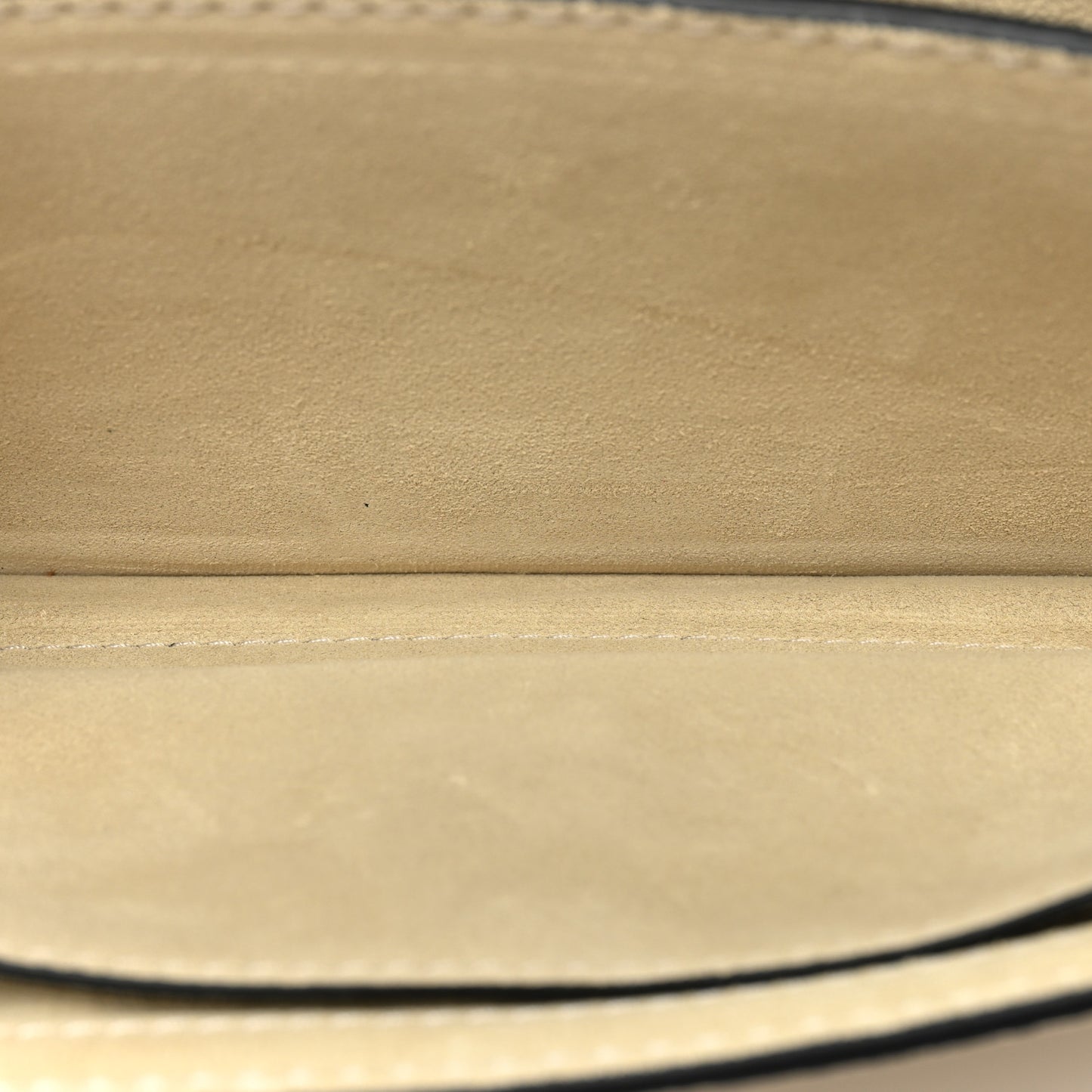 Pebbled Calfskin Rockstud Flap Chain Bag Ivory