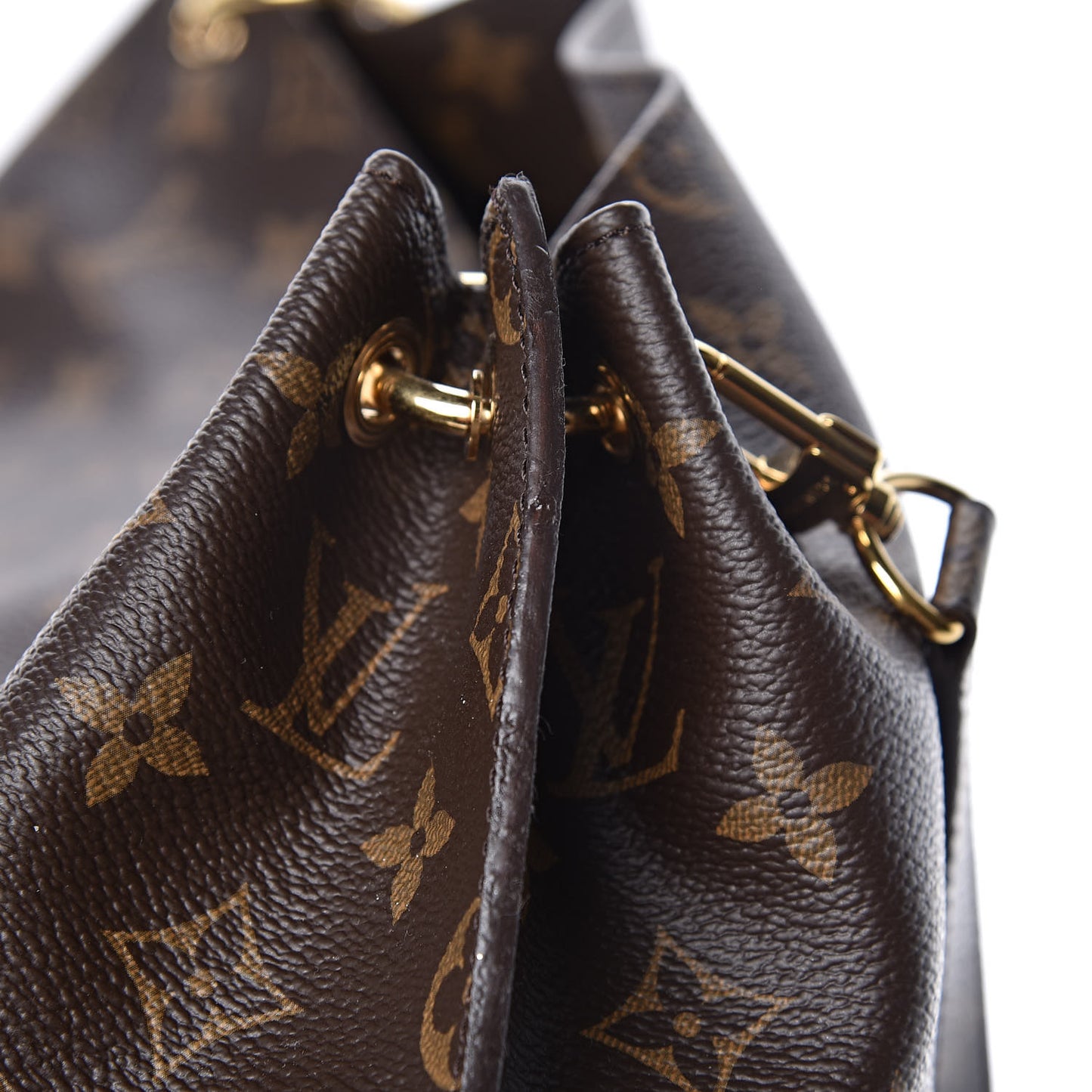 Monogram Metis