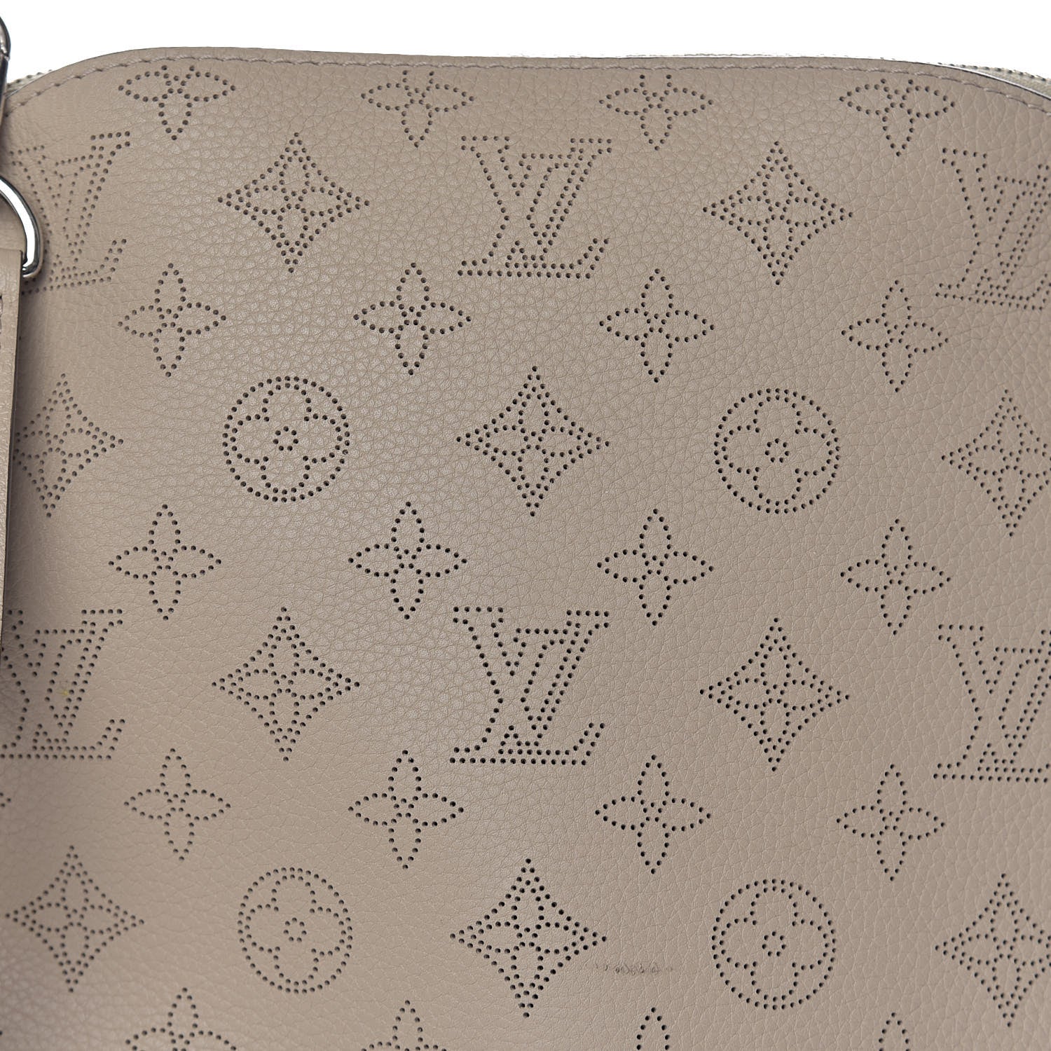 Louis Vuitton Mahina Babylone Chain BB Galet 15 of 15