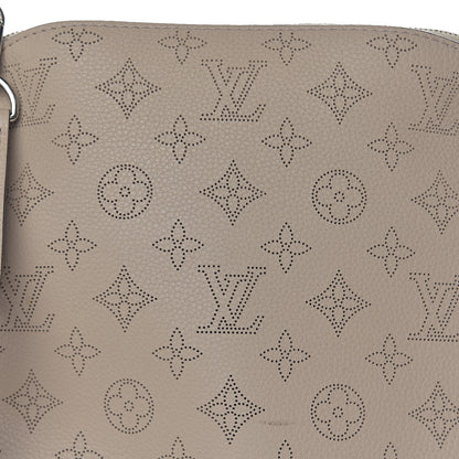 Louis Vuitton Mahina Babylone Chain BB Galet 15 of 15