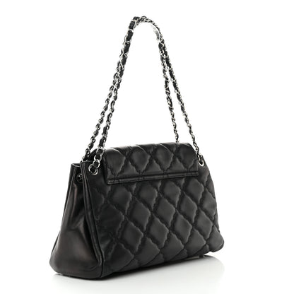 Chanel Calfskin Double Stitch Large Hamptons Flap Bag Black 3 of 19