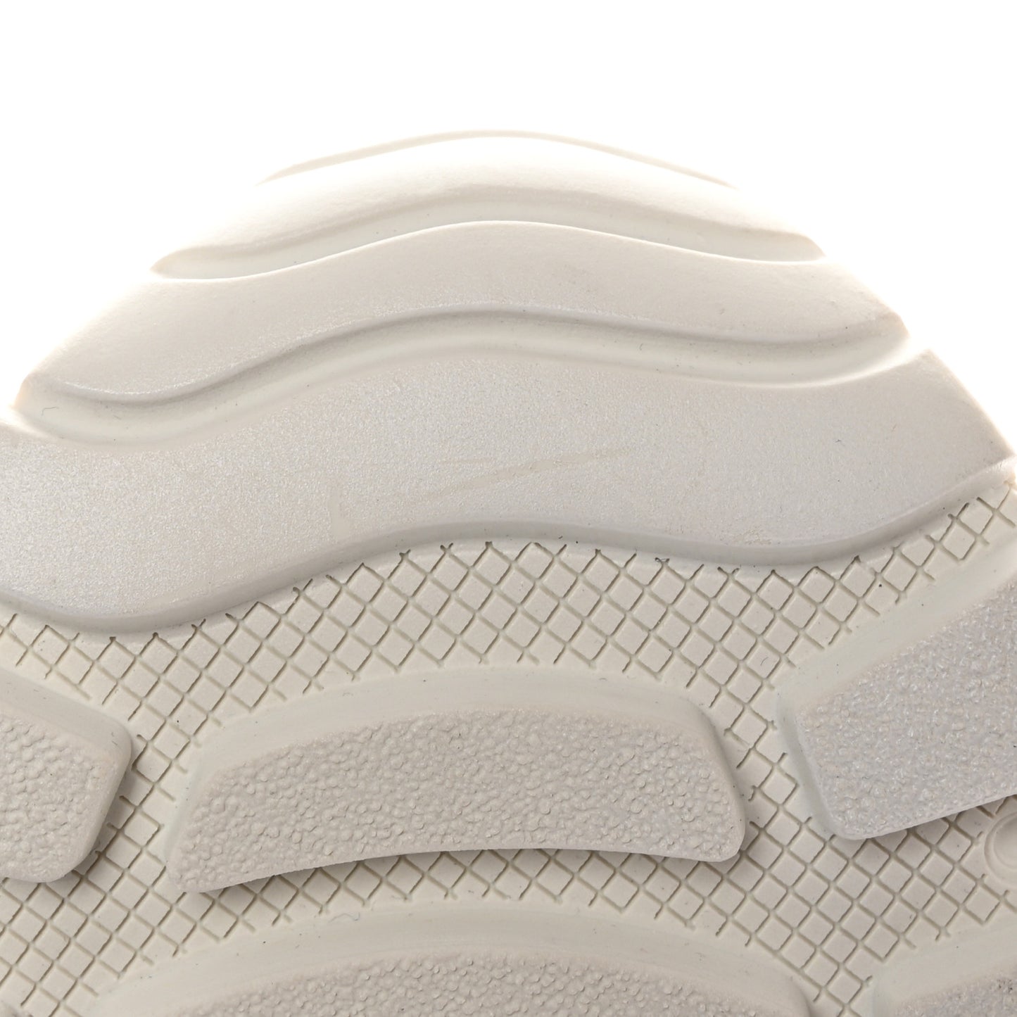 Re-Nylon Spazzolato Triangle Mens Prax 01 45mm Sneakers 8 White