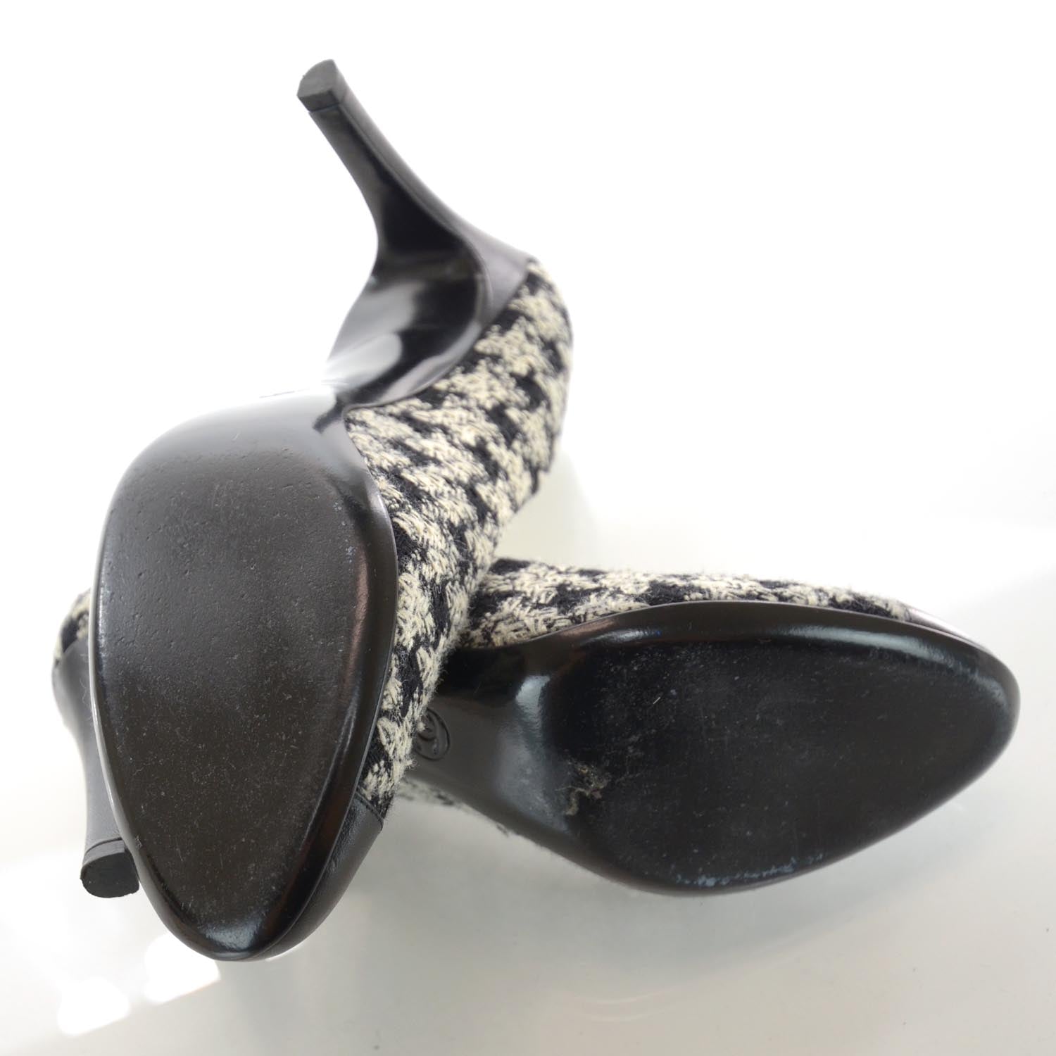 Chanel Tweed Houndstooth CC Pumps 39 5 of 6