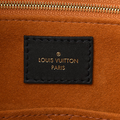 Louis Vuitton Empreinte Monogram Giant Onthego GM Black 6 of 8