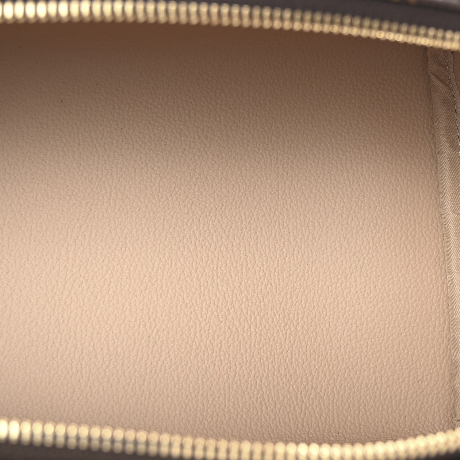 Louis Vuitton Monogram Dopp Kit Toilet Pouch 5 of 6